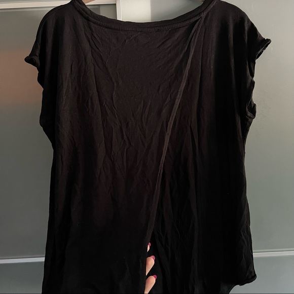 Black Split Open Back Tee. - Picture 3 of 4